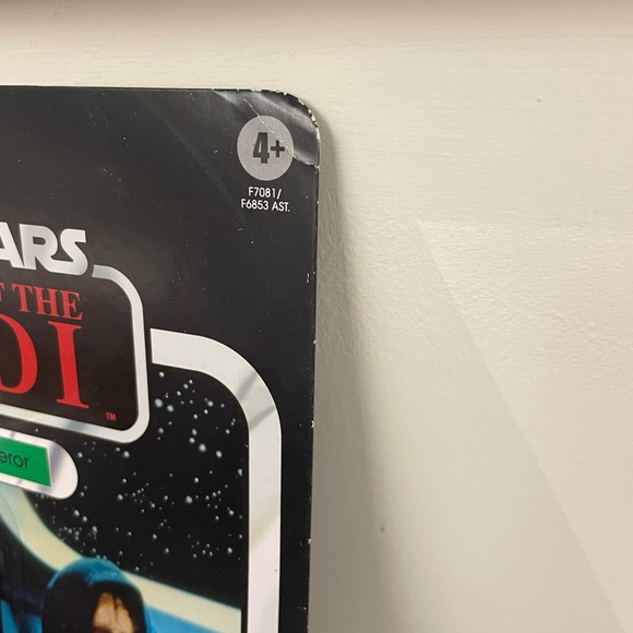 The Emperor Star Wars Return of the Jedi 40th Anniversary 6" Emperor Palpatine - Picture 9 of 9